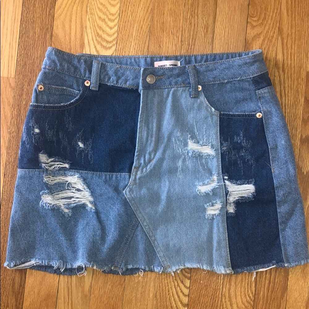 Bloomingdale’s denim skirt by sunset & spring